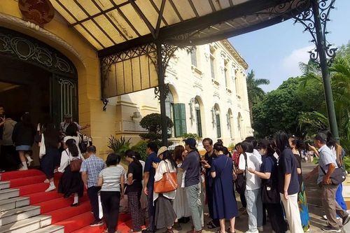 Trải nghiệm khó quên ở Bắc Bộ phủ