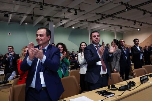 COP29: Các nước giàu nhất trí tăng hỗ trợ khí hậu lên 300 tỷ USD