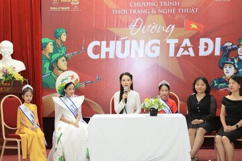 Nhiều mẫu thiết kế độc đáo sẽ được trình diễn tại show 'Đường chúng ta đi'