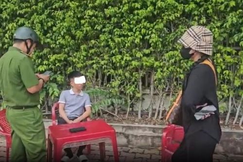 Qua đêm với trai lạ mới quen qua mạng, cô gái trẻ mất sạch tài sản