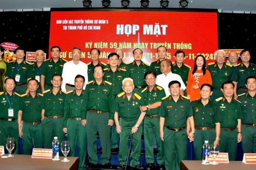Sư đoàn 5, Quân khu 7: Họp mặt kỷ niệm 59 năm Ngày truyền thống