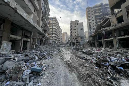Lebanon giữa ngã ba đường