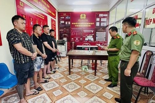 Đấu tranh hiệu quả với hoạt động lợi dụng du lịch để kết hôn trái phép với người Việt Nam
