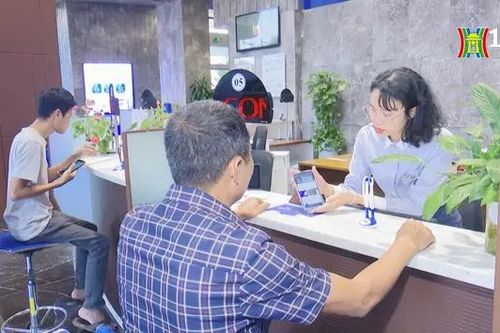 Tín dụng cuối năm tăng mạnh, doanh nghiệp vẫn khó vay vốn
