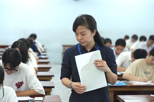 Dự kiến siết quy định thi ngoại ngữ 6 bậc, ngăn gian lận thi thay, thi hộ