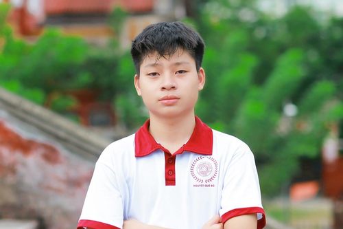 Trả lời nhanh như chớp, 10X trường Quốc học Huế giành vòng nguyệt quế Olympia