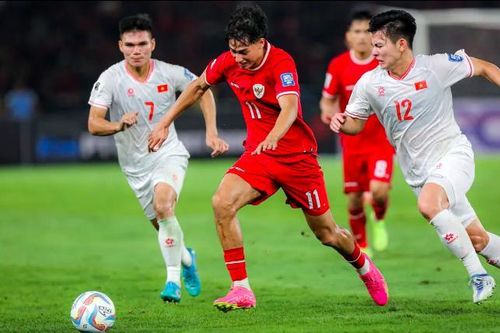 Indonesia gọi 7 'ngoại binh' đấu tuyển Việt Nam