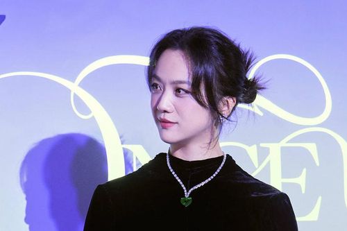 Người đẹp phim 'Sắc, giới' Thang Duy bất ngờ tái xuất