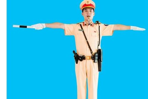Động tác chỉ huy, điều khiển giao thông đường bộ của Cảnh sát giao thông