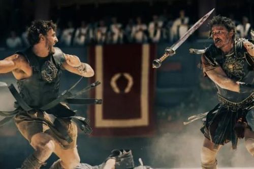 'Wicked' và 'Gladiator II' khuấy động phòng vé với doanh thu ấn tượng