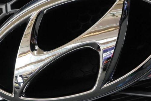 Hyundai và Kia triệu hồi hơn 208.000 xe điện do lỗi mất điện đột ngột