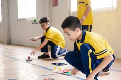 Lập trình Drone và Robot Quốc tế 2024: Ai ẵm vàng?