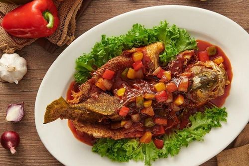 Thiếu niên 15 tuổi vay nặng lãi hơn 73 triệu đồng để 'đãi' bạn gái món ngon
