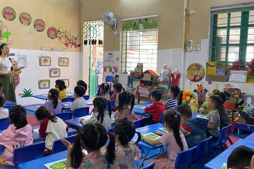 Diễn biến mới vụ hàng trăm học sinh nghỉ học liên quan suất ăn bán trú