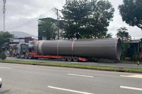 Xử phạt 2 xe chở hàng siêu trường qua địa phận Đà Nẵng