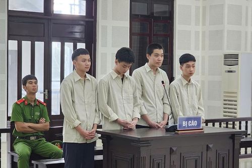 Nhóm thanh niên lãnh án vì mang hung khí đi đánh trả thù