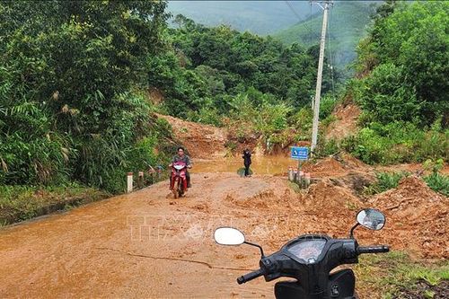 Bình Định khẩn trương khắc phục các điểm sạt lở ở huyện An Lão