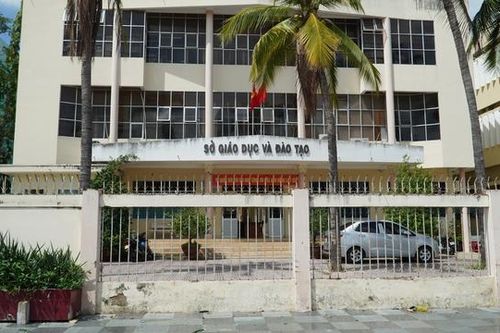 Vì sao Bình Thuận kỷ luật xóa tư cách 2 nguyên giám đốc sở?