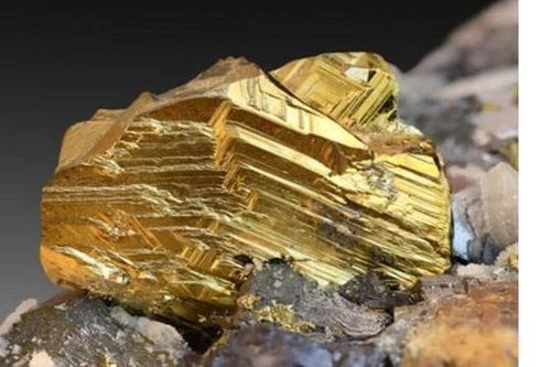 Dùng công nghệ cao đào đá lạ 250 triệu năm tuổi, một nước tuyên bố nắm kho báu lớn gấp 2 lần Mỹ, 2,5 lần Trung Quốc, xếp thứ 2 thế giới