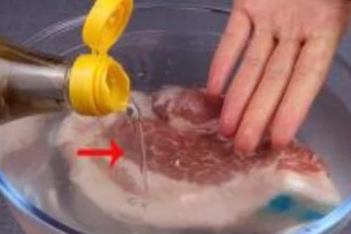 Đổ giấm lên thịt, nhận ngay lợi ích tuyệt vời mà bạn chưa bao giờ ngờ tới