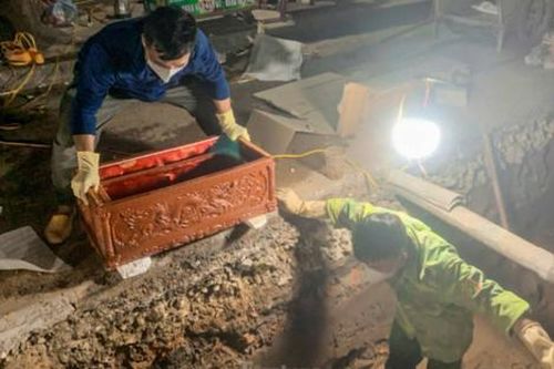 Vụ gần 150 bộ hài cốt ở phố Tây Sơn, Hà Nội: Phát hiện thêm hơn 250 bộ tiểu sành, hài cốt