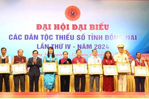 Những điển hình tiêu biểu trong đồng bào dân tộc thiểu số