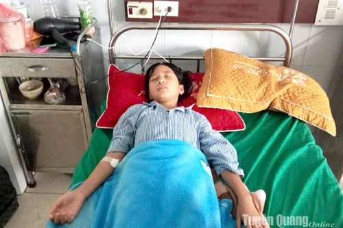 Hoàn cảnh éo le của hai mẹ con bị tai nạn giao thông