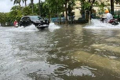 Chủ động ứng phó với mưa lũ