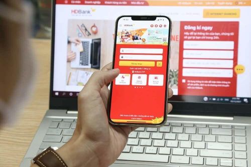 Cấm lưu mật khẩu trên app ngân hàng từ năm 2025 có gây khó khăn cho khách hàng?