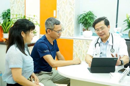 Tỷ lệ người dân được tư vấn và cai nghiện thuốc lá tăng