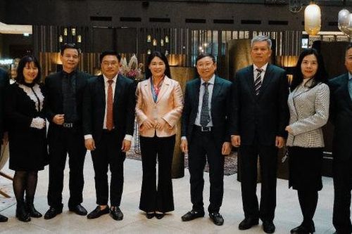 Phó Tổng Kiểm toán nhà nước Hà Thị Mỹ Dung gặp song phương lãnh đạo các SAI và tổ chức quốc tế