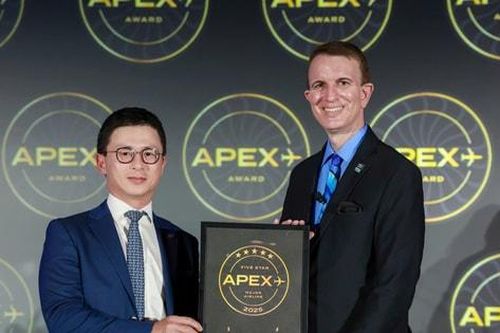 Vietnam Airlines được APEX vinh danh là 'Hãng hàng không 5 sao xuất sắc'