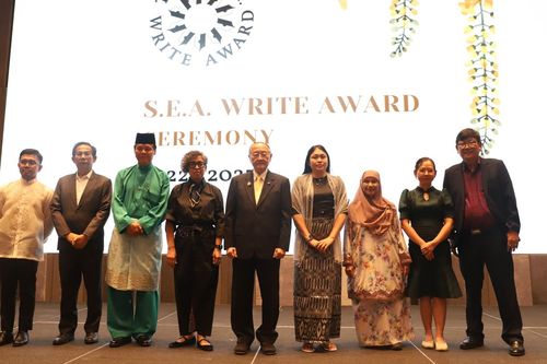 Vinh danh các tác giả đoạt Giải thưởng Văn học ASEAN tại Thái Lan