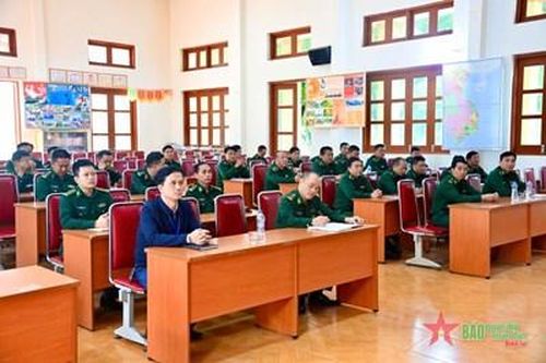 Bộ đội Biên phòng Nghệ An: Bế mạc lớp bồi dưỡng tiếng nói, chữ viết dân tộc Thái