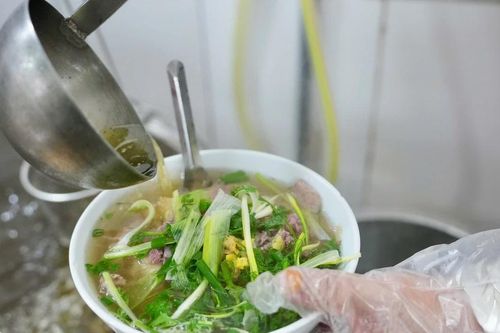 Nơi nào ở Hà Nội có số lượng quán phở nhiều nhất?
