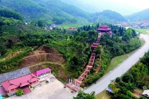 Tìm về cội nguồn lịch sử dân tộc tại 'Thủ đô gió ngàn'