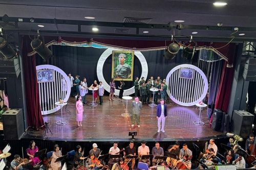 Nhạc kịch 'Khát vọng đỏ' tôn vinh Bộ đội cụ Hồ trong thời bình