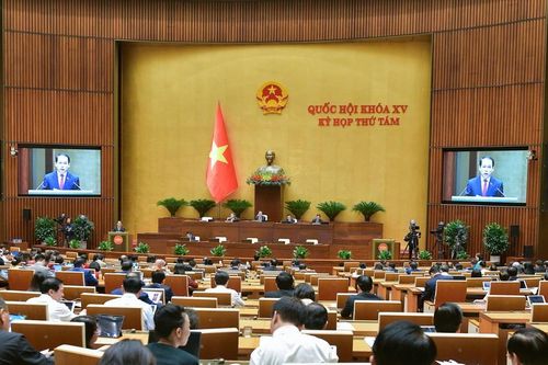 Quốc hội thông qua Luật Công chứng (sửa đổi)