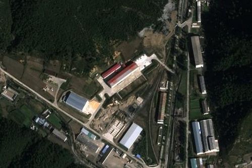 Triều Tiên mở rộng nhà máy sản xuất loại tên lửa nghi được Nga sử dụng ở Ukraine?