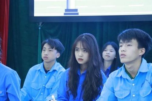Sôi nổi Ngày hội Thanh niên Yên Bái với văn hóa giao thông