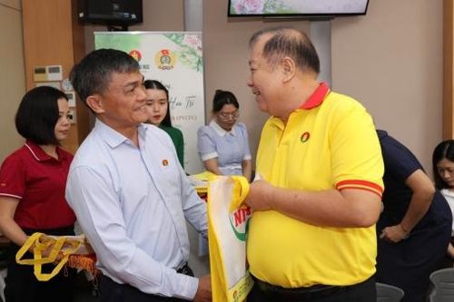Phân bón Cà Mau tri ân CBCNV hưu trí