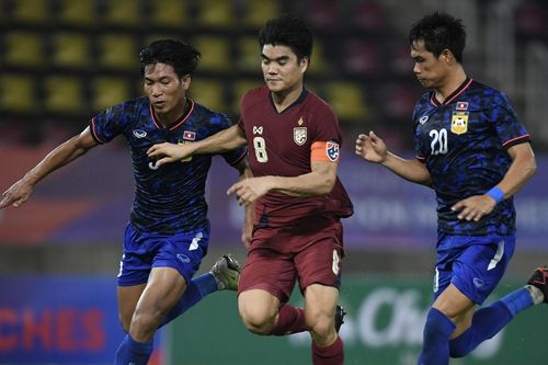 Thái Lan công bố danh sách dự AFF Cup: Không có Chanathip