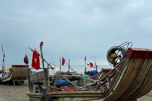 Bàn giải pháp chuyển đổi nghề, chống khai thác thủy sản trái phép tại Diễn Châu