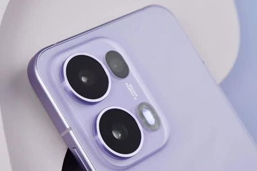 Oppo Reno13 và Reno13 Pro ra mắt: Cấu hình 'siêu khủng', chống nước, nâng cấp camera, giá từ 8,87 triệu đồng
