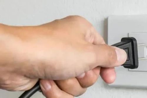 Có cần rút phích cắm nồi cơm điện sau khi cơm chín hay không: Câu trả lời thật bất ngờ!