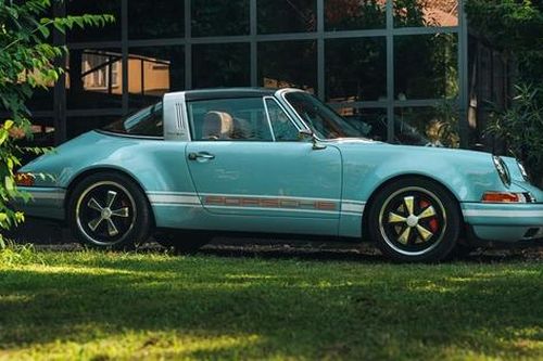 Xế cổ Porsche 911 được phục chế như mới