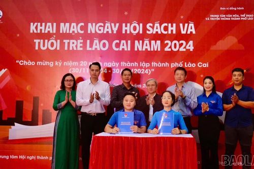 Khai mạc Ngày hội Sách và Tuổi trẻ Lào Cai năm 2024