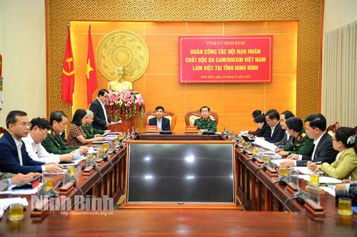 Đoàn công tác Hội Nạn nhân chất độc da cam/dioxin Việt Nam làm việc với tỉnh Ninh Bình