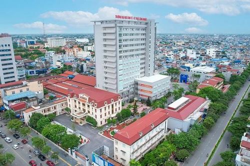 Trường Đại học Kinh tế Kỹ thuật - Công nghiệp: Chuyển mình trong dòng chảy của cuộc CMCN 4.0