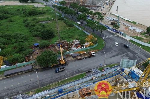 Đất công bị chiếm dụng trái phép tại TP Đà Nẵng: Ngang nhiên tháo rào, lấy đất công làm bãi tập kết vật liệu